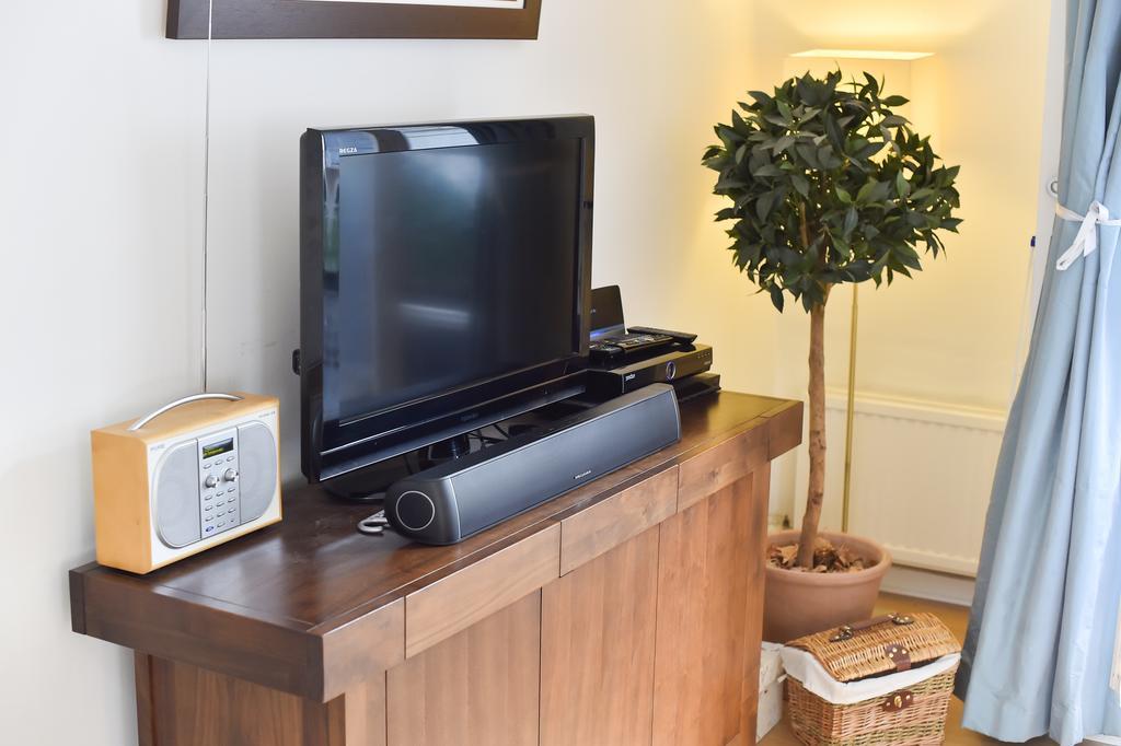 Charming Flat Near Earl'S Court Station, 4 Guests Leilighet London Eksteriør bilde